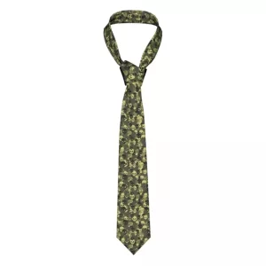 Classic Green Camouflage Skull Pattern Tie